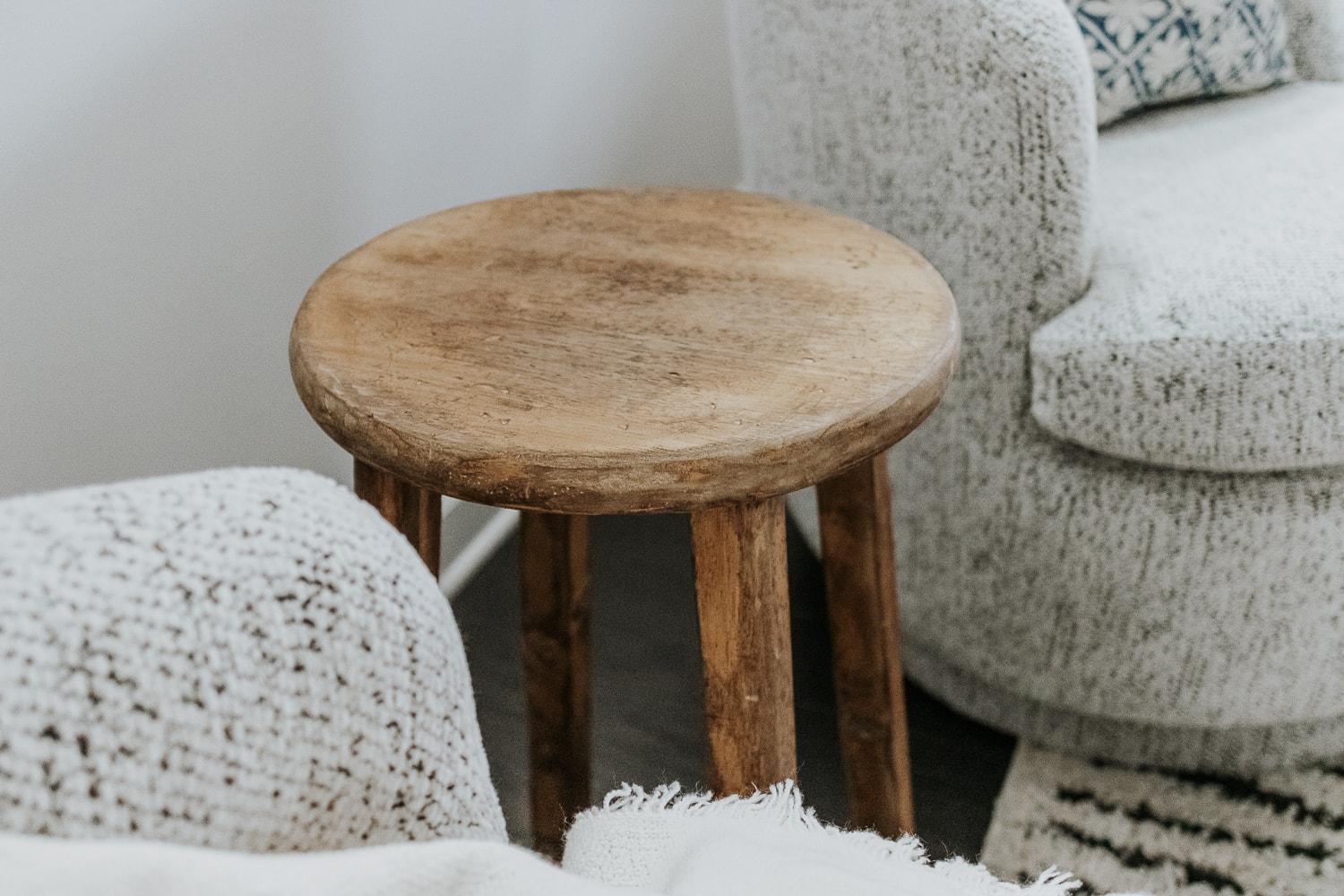 Genius DIY Bar Stool Nightstand