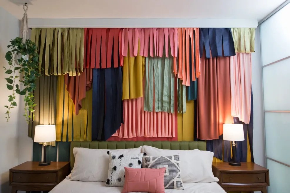 How to Fill Empty Wall Space Learn How to Fill an Empty Wall & Large