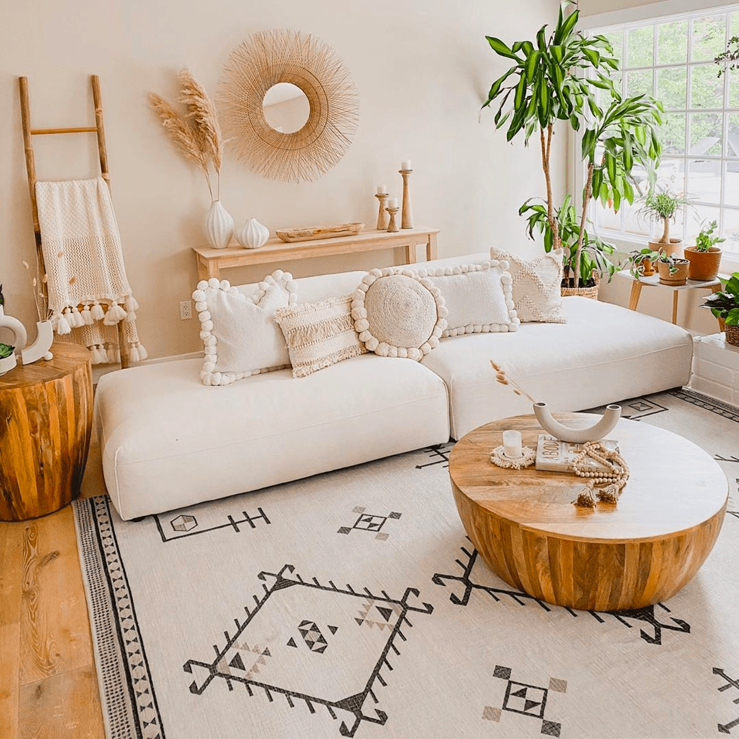 How to Make a Living Room Cozy and Spacious 5 Helpful Tips
