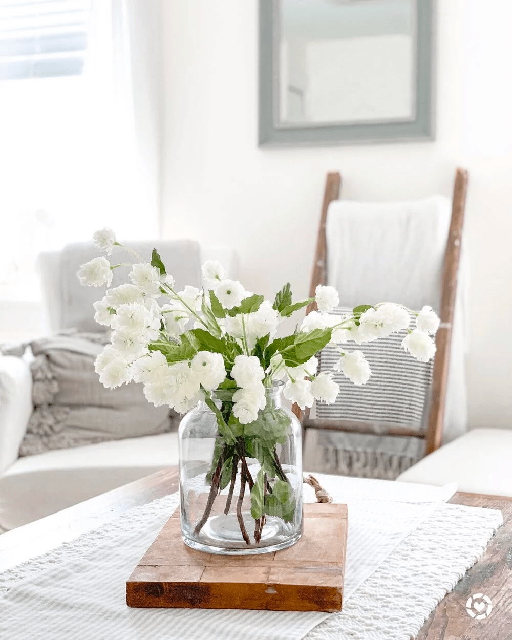 How to Style Your Coffee Table