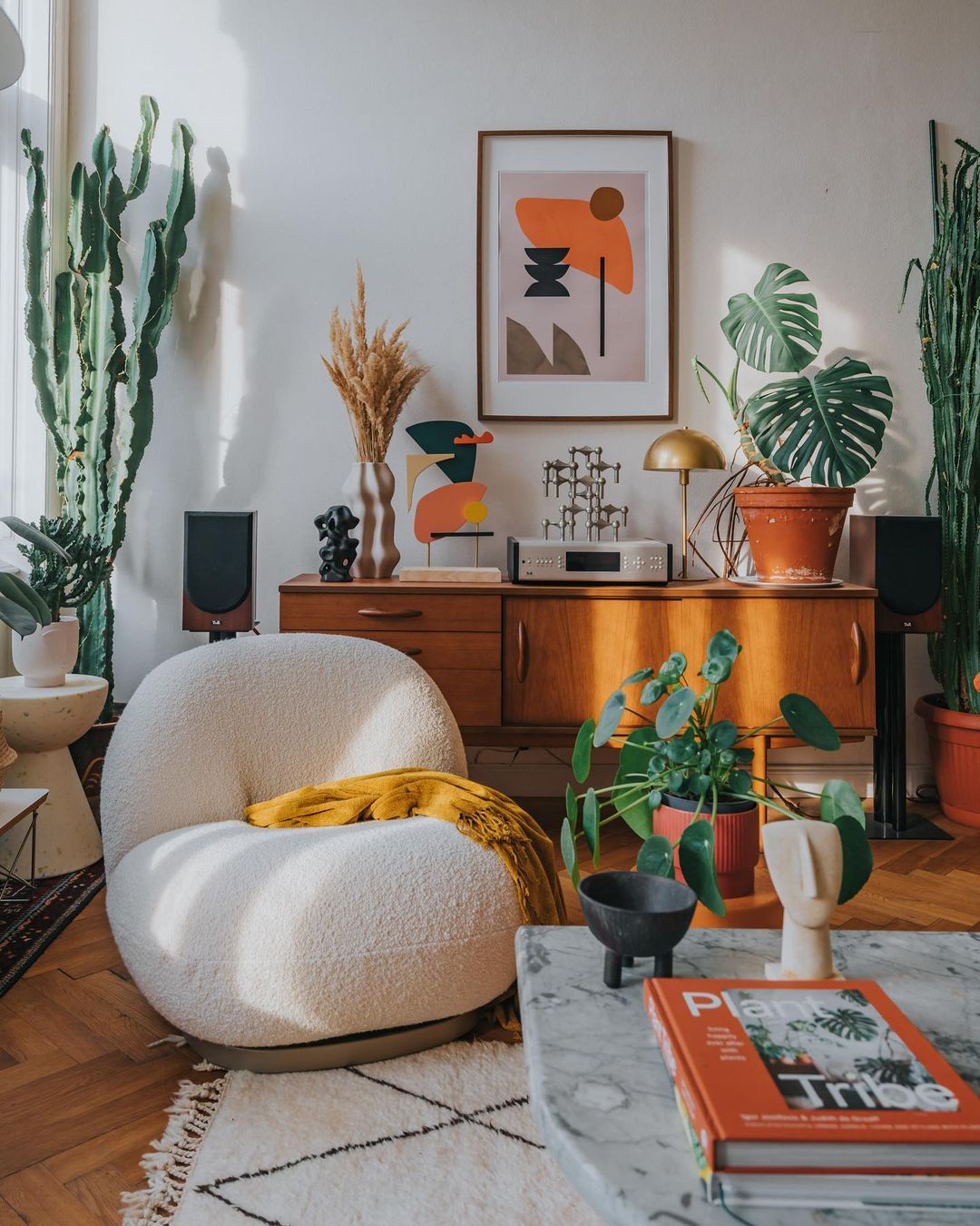 10 Best Interior Design Instagram Accounts to Follow in 2023