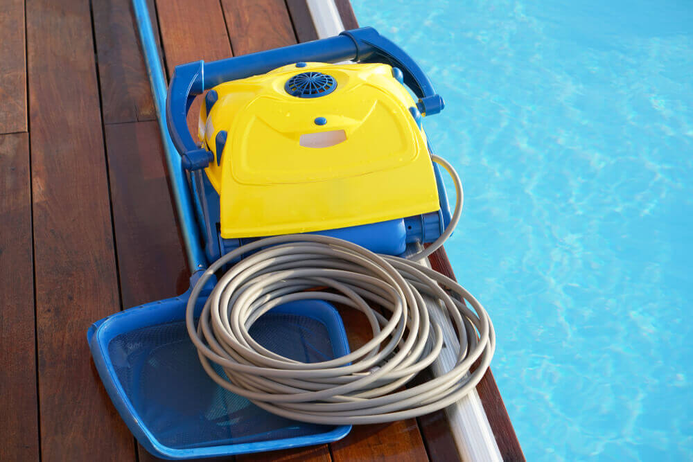 Why Try a Robotic Pool Cleaner? Read Why It's Worth It