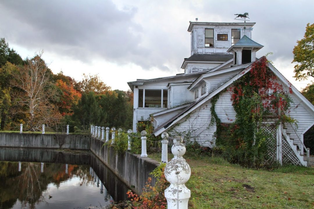 Ghost Town for Sale Decor To Adore