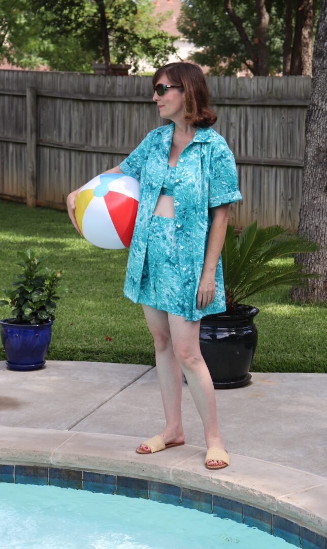 Fun 1950's Beachwear Decor To Adore