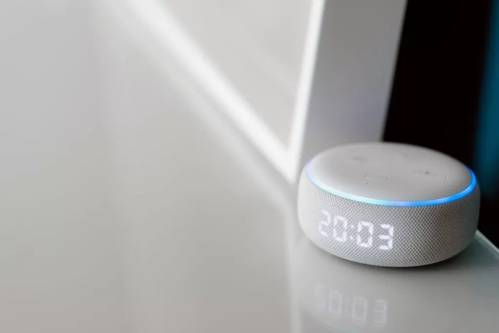 How To Move Alexa To Another Room? | Decortweaks