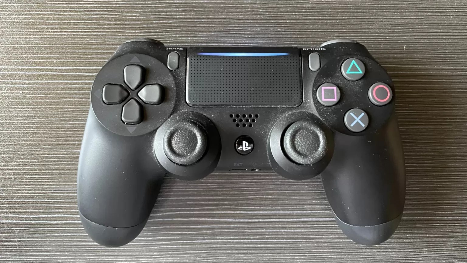 How to Change the Color of Your PS4 Controller Decortweaks