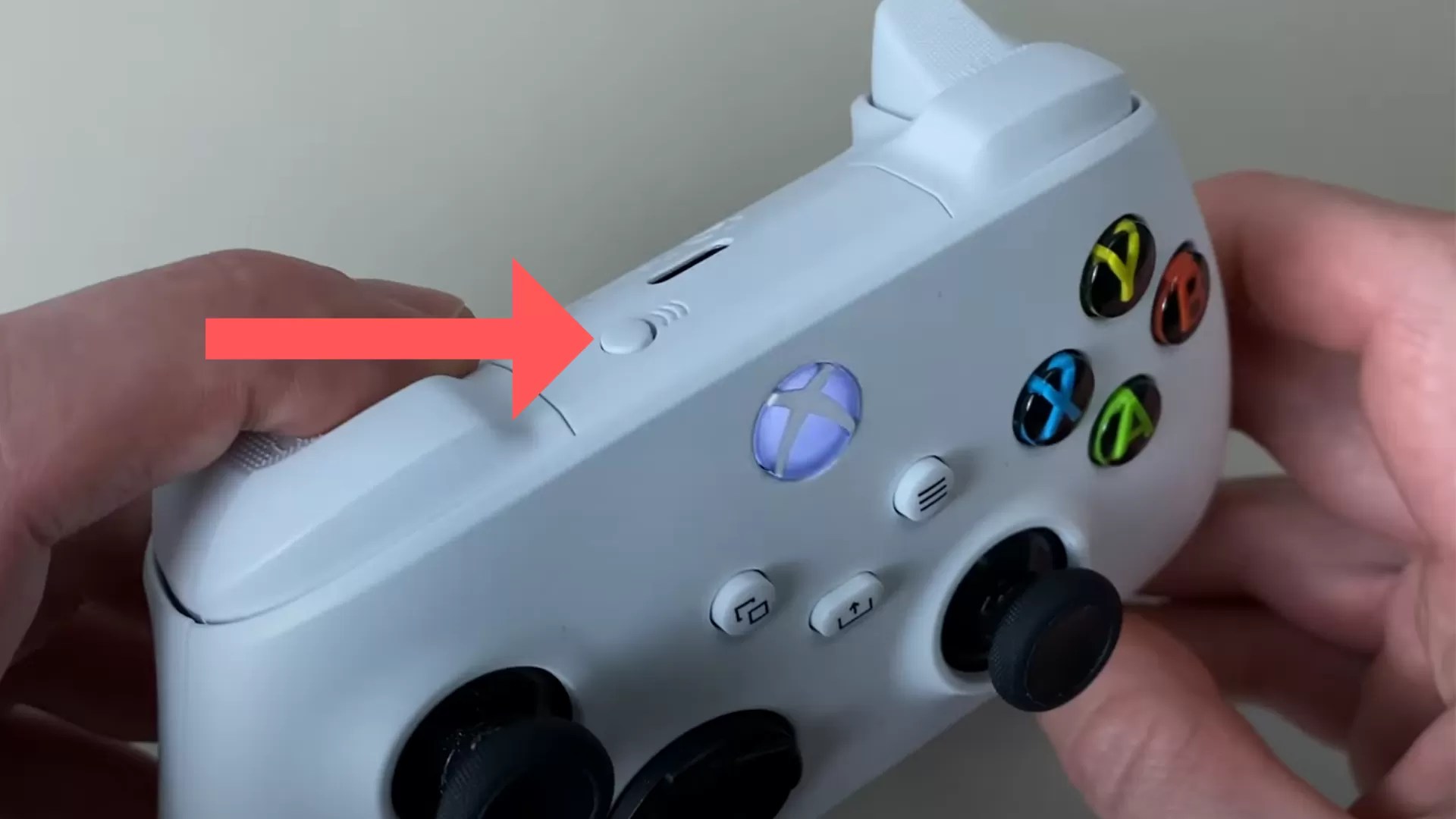 How to Connect Xbox Controller to PC A Simplified Guide Decortweaks