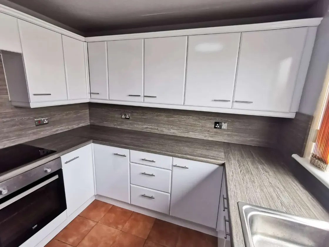 Best kitchen wrapping service Decor Wraps Glasgow