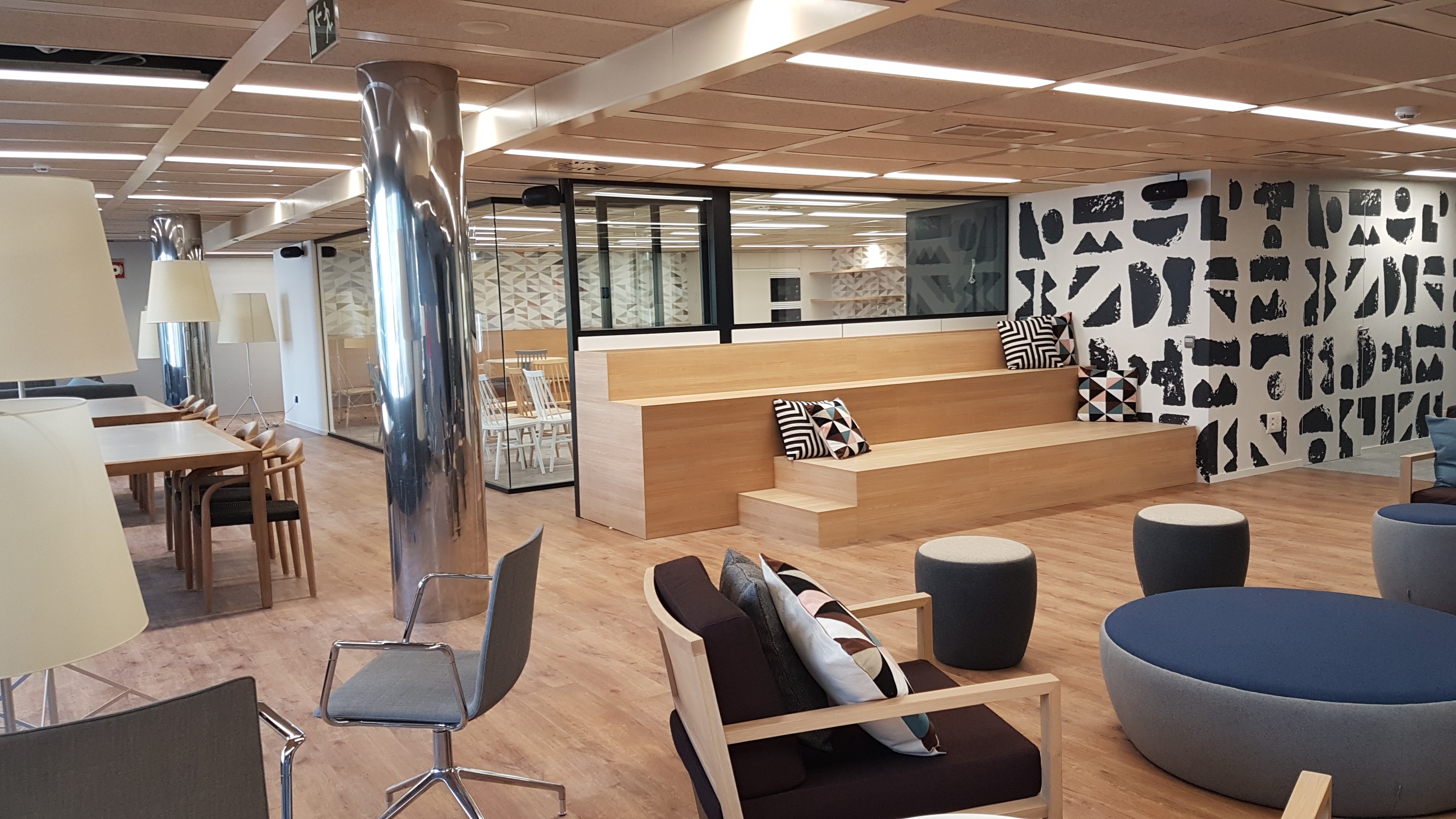 GRANT THORNTON HEADQUARTERS • Decostudio Proyectos & Construcción