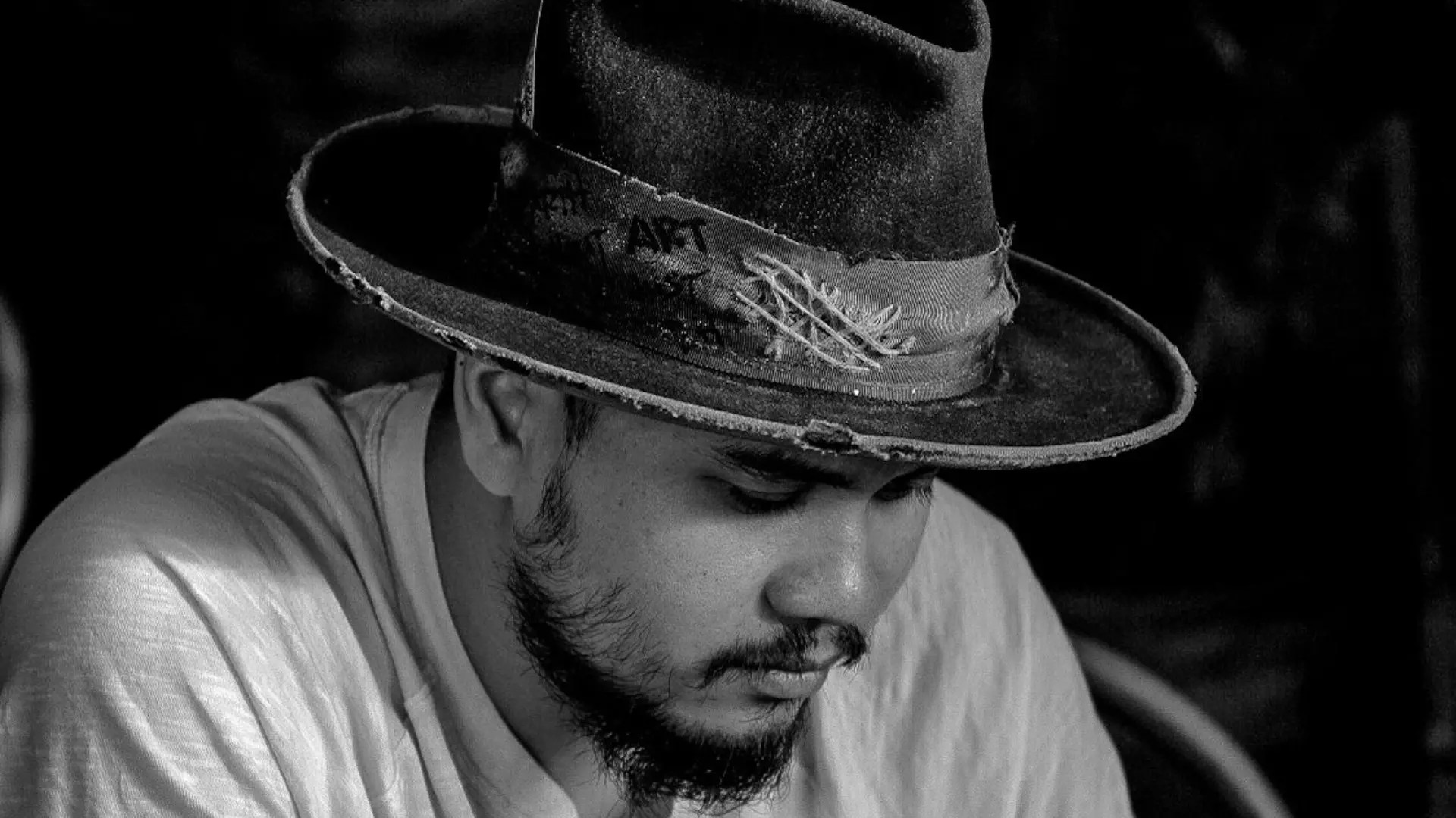 How to Wear a Fedora Hat A Guide to Styling this Timeless Accessory