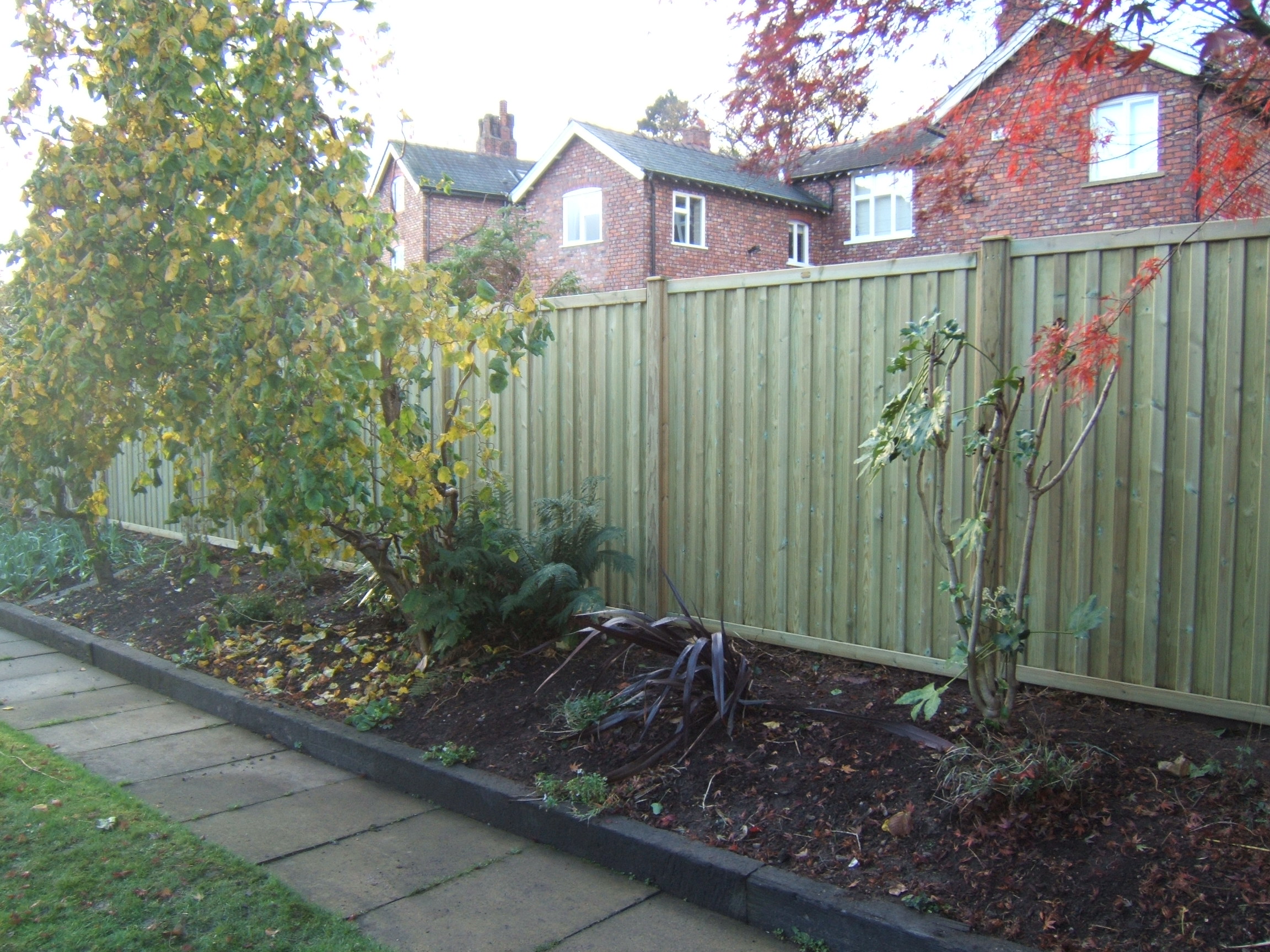 Hard / Soft Landscaping Dee Fencing