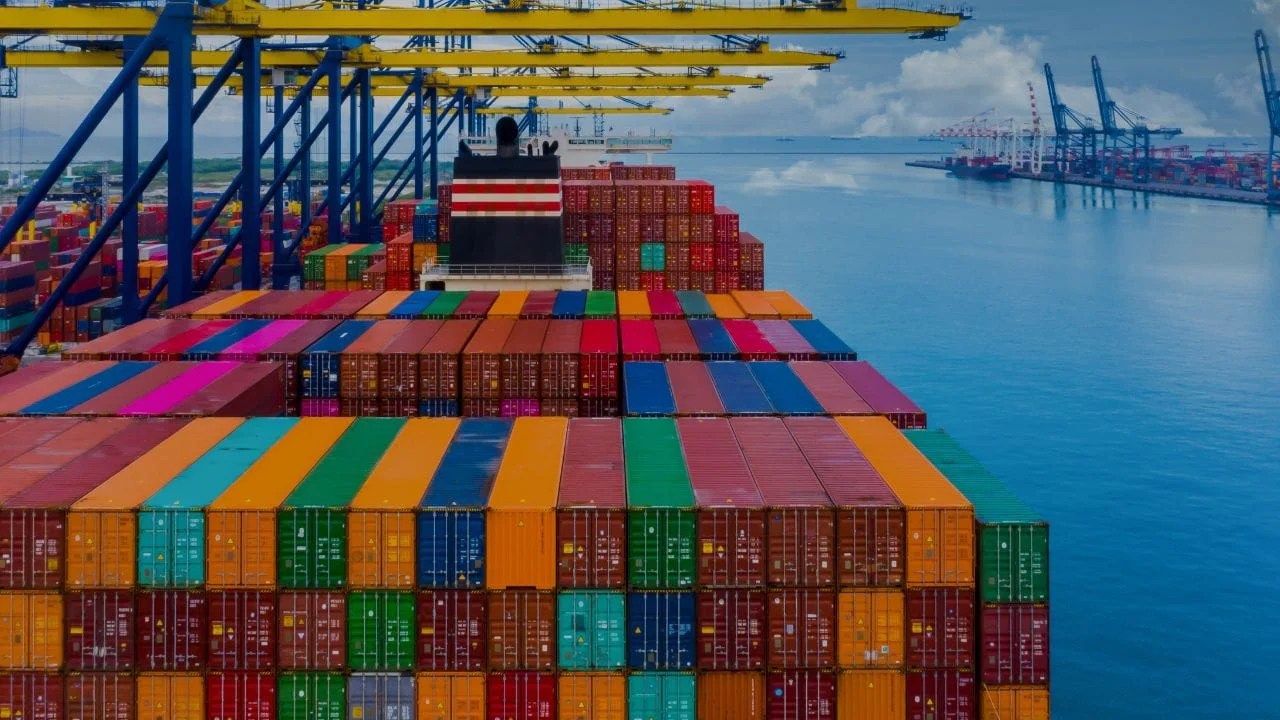 CFS Container Freight Station Meaning, Role & Functions DFH