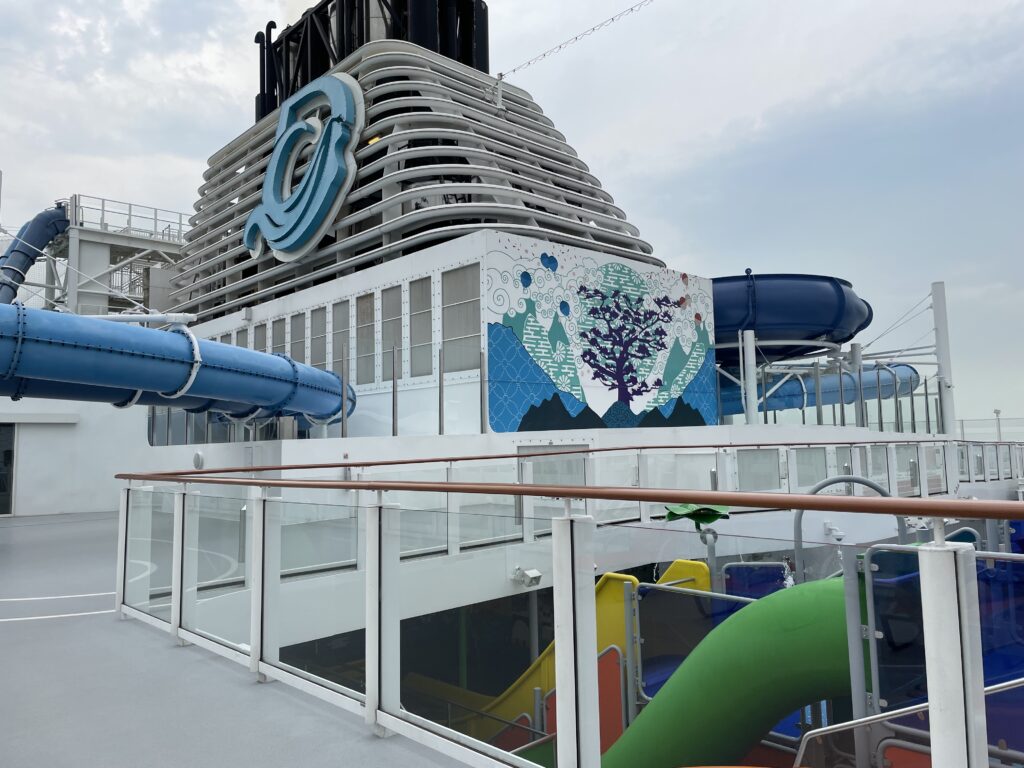 Genting World Dream Cruises 7 Things You Need to Know before going on a cruise » Deenise Glitz