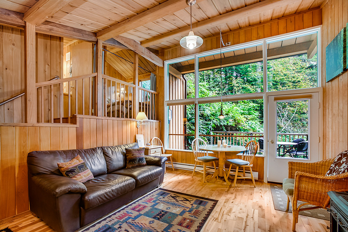 Deep Forest Cabins at Mt Rainier Private Cabins in 20acre Forest