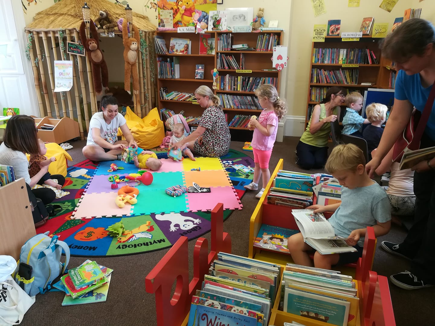 What's in the Library? Deepings Community Library