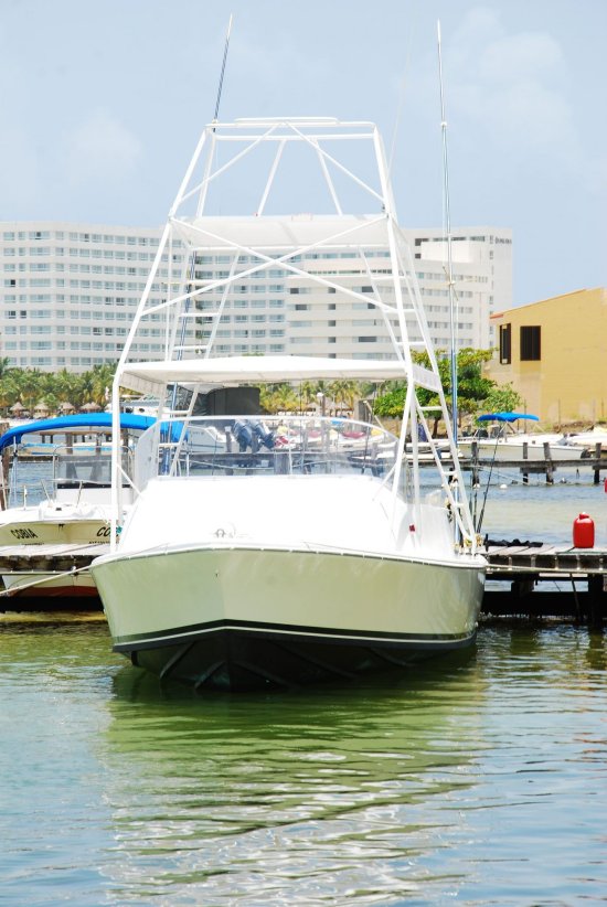 Cancun fishing charter Deep sea fishing boats in Cancun and Isla