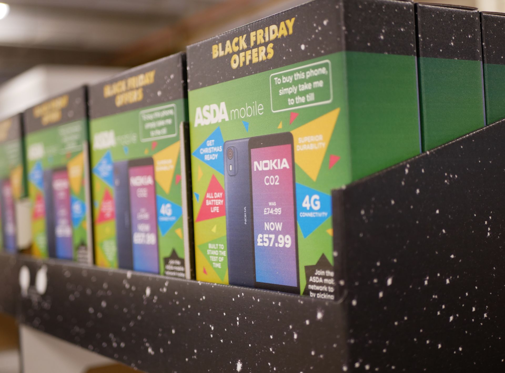 Dee Set Support Asda With Black Friday Offer Launch