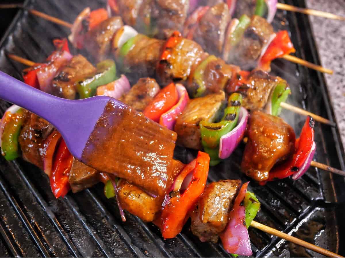Jerk BBQ Steak Kabobs Dee's Little Kitchn