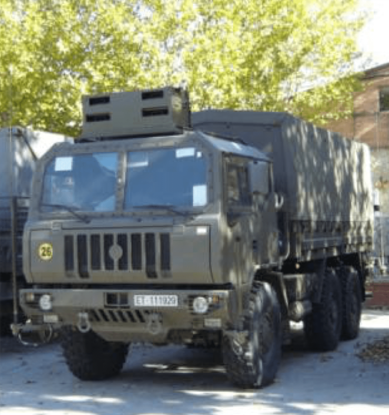 Integración de Inhibidor de Radiofrecuencia CLIPEUS en vehículos militares DEFSEC Consulting