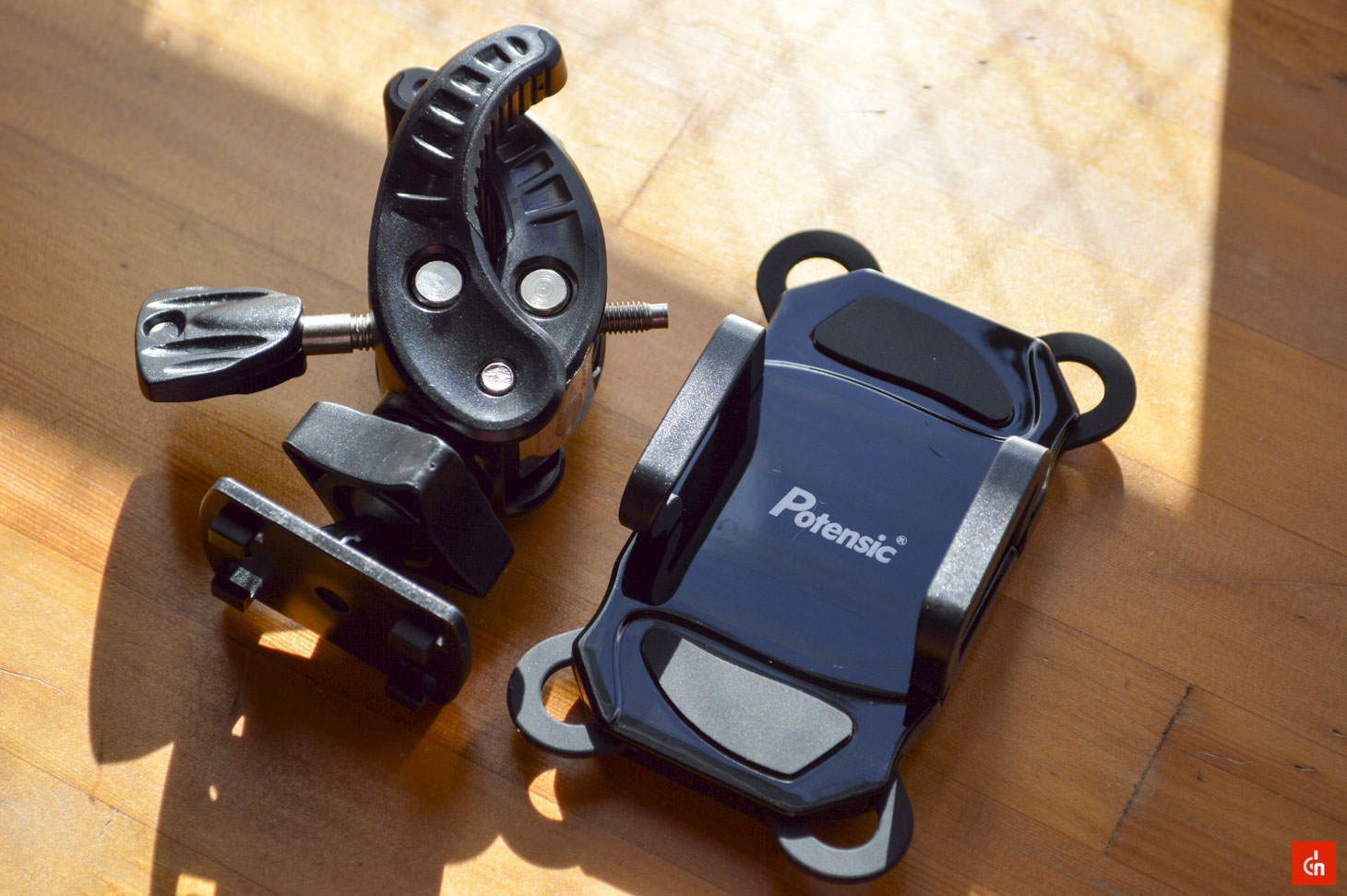 5秒でスマホを自転車に取り付け！自転車以外でも使えるPotensicスマホホルダー degitekunote2