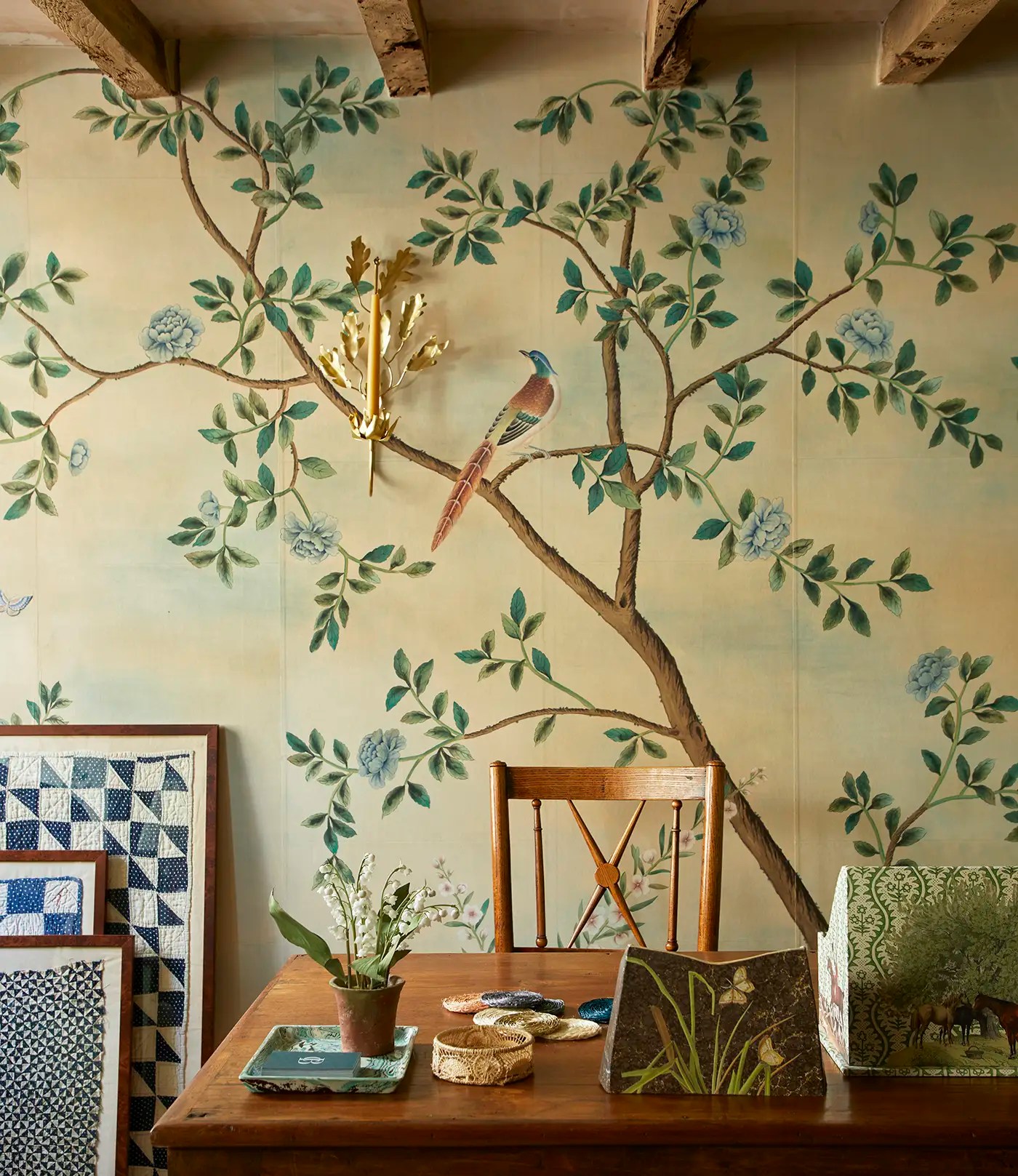 de Gournay Hand painted wallpaper and fabrics