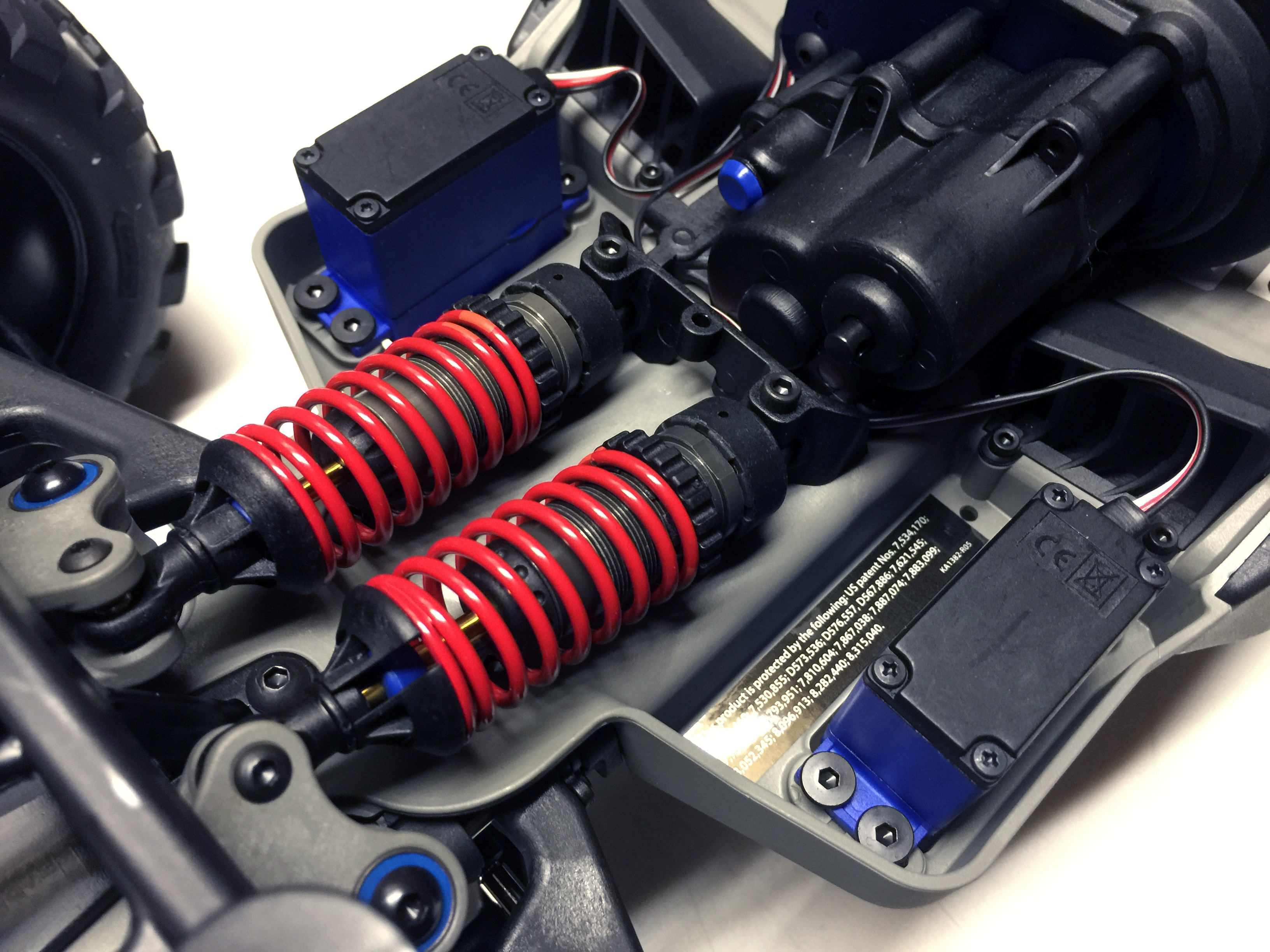 Traxxas ERevo Brushless The best allround RC car money can buy