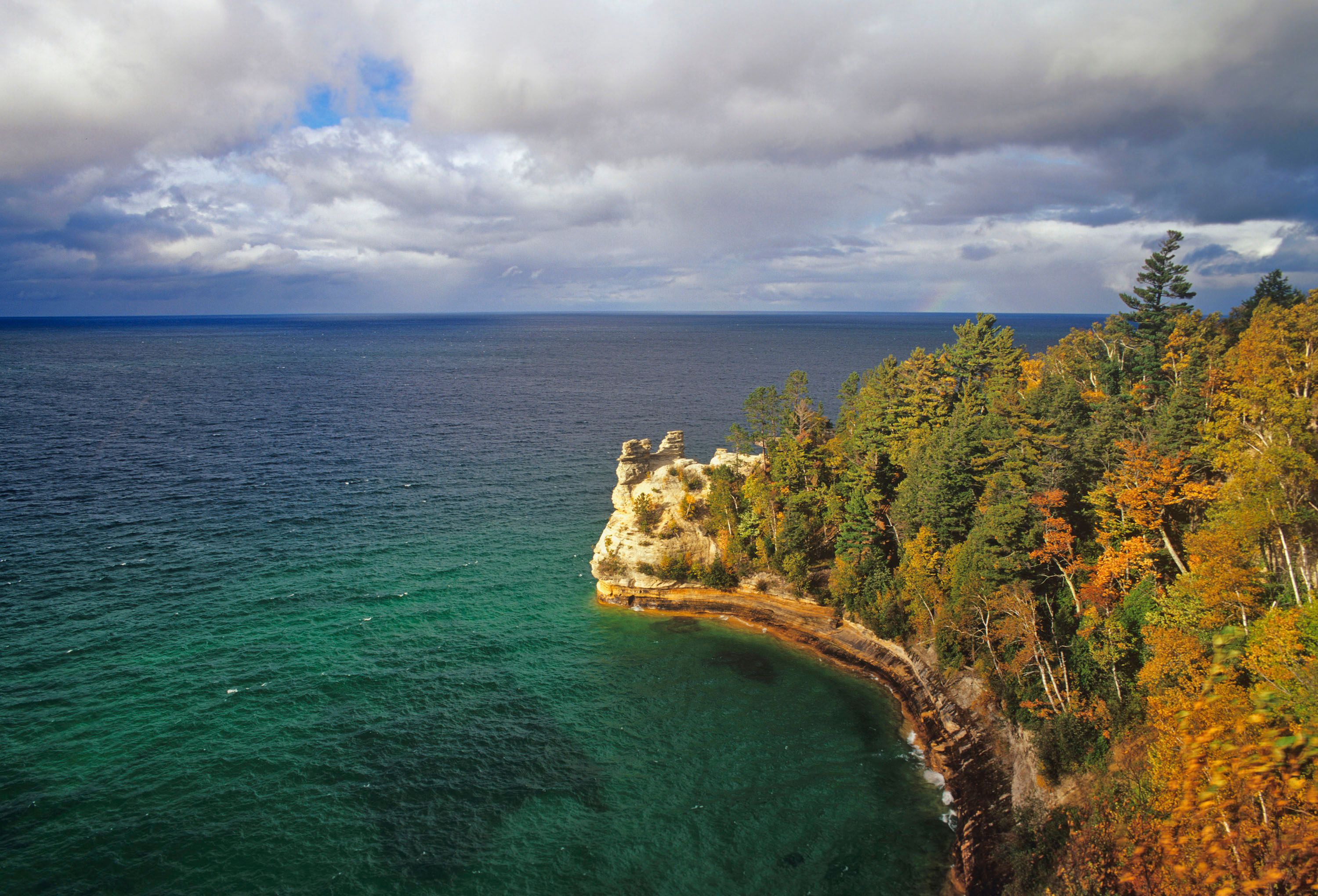 The Great Lakes Travel Guide What to do in The Great Lakes Rough Guides