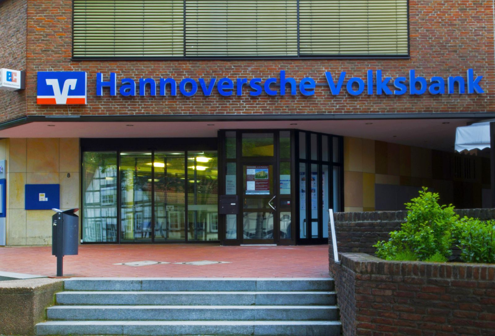 Hannoversche Volksbank legt positive Bilanz vor Deister Echo