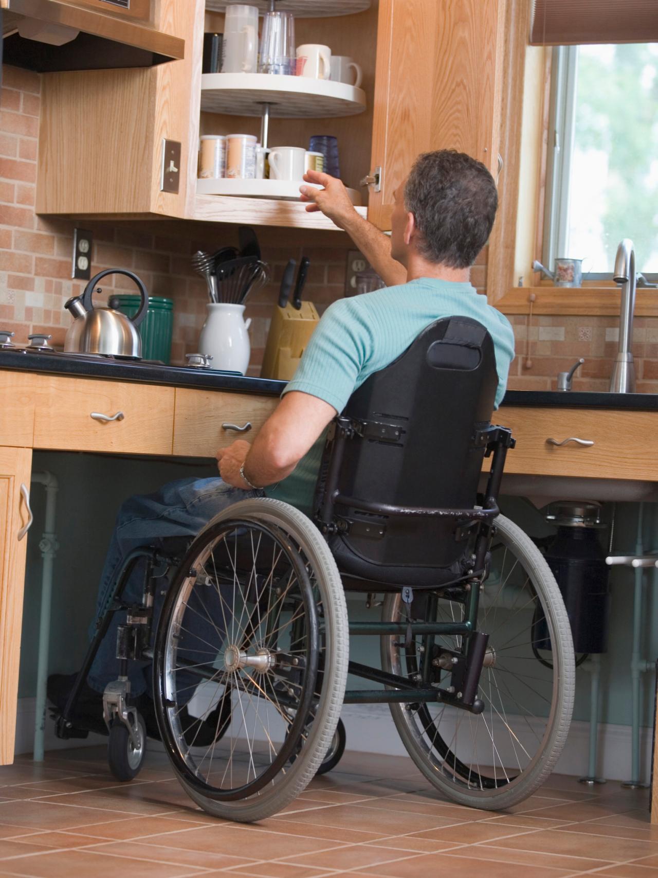 Designing an Upscale Kitchen for Wheelchair Accessibility