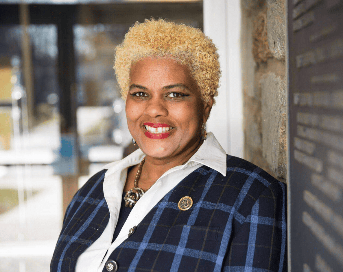 margo davidson blue suit DV Journal