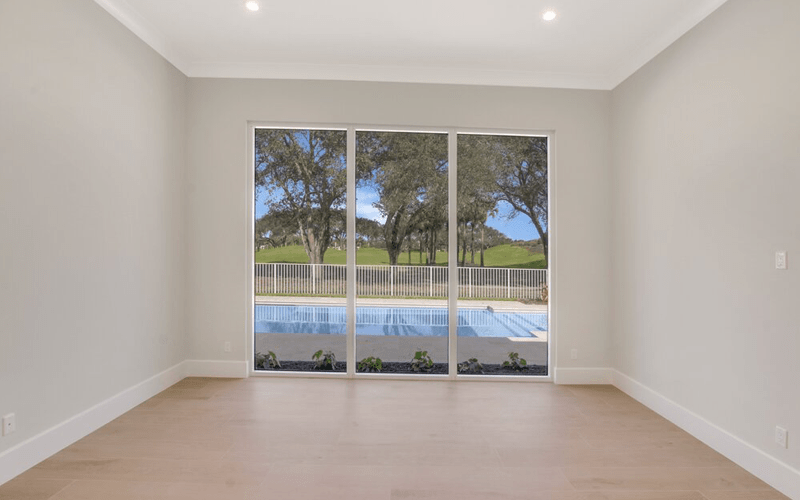 COMMODORE DRIVE Delcrest Homes Inc.