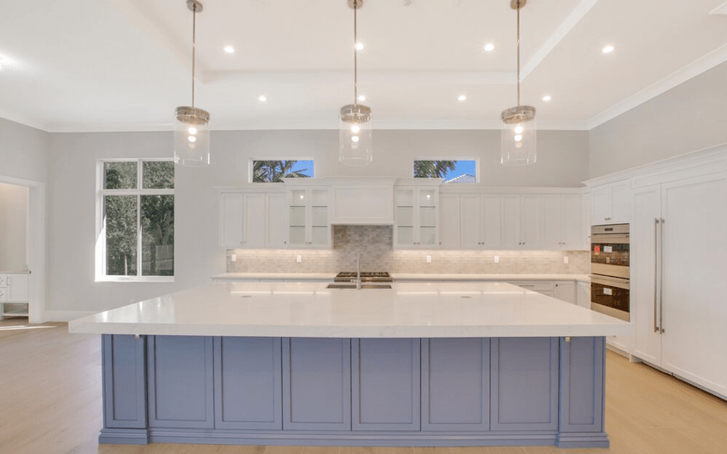 COMMODORE DRIVE Delcrest Homes Inc.