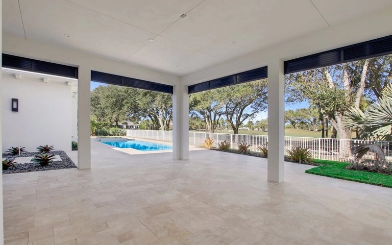 COMMODORE DRIVE Delcrest Homes Inc.