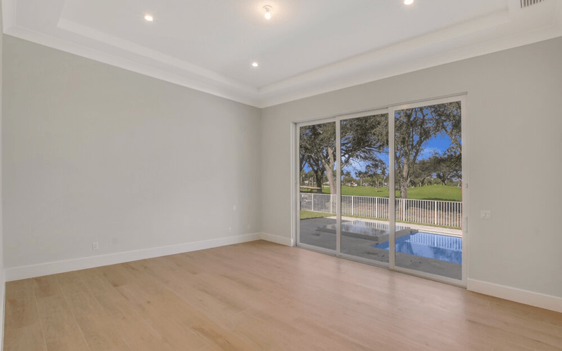 COMMODORE DRIVE Delcrest Homes Inc.