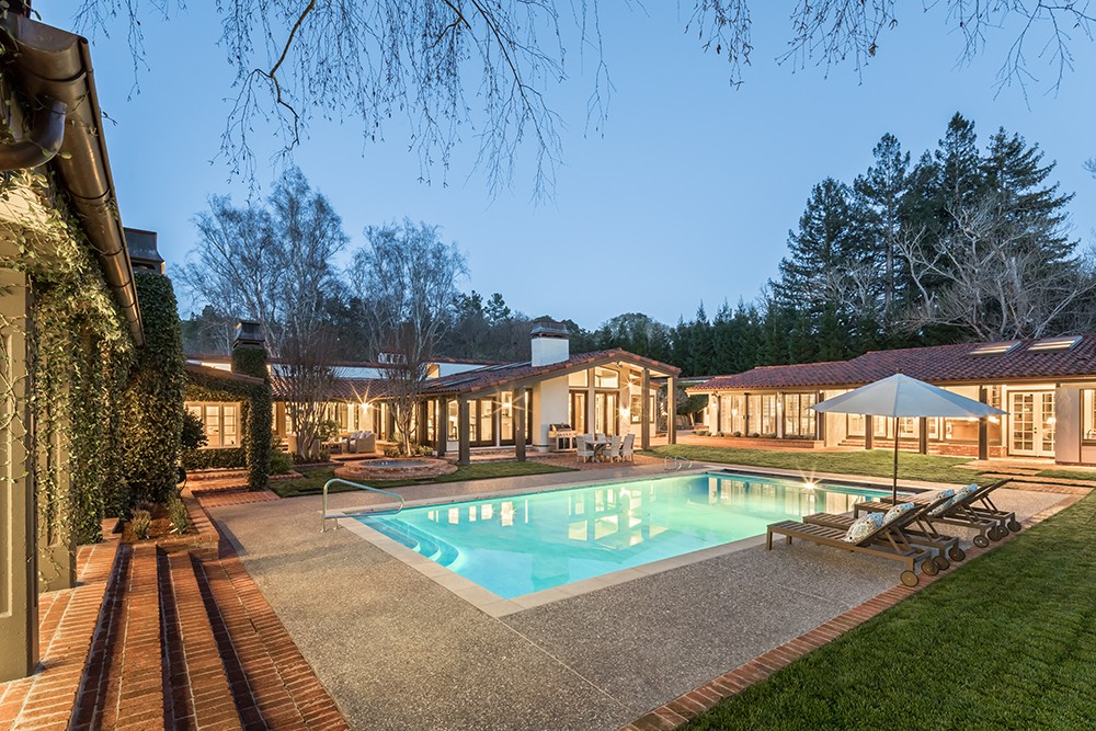 DeLeon Platinum DeLeon Realty