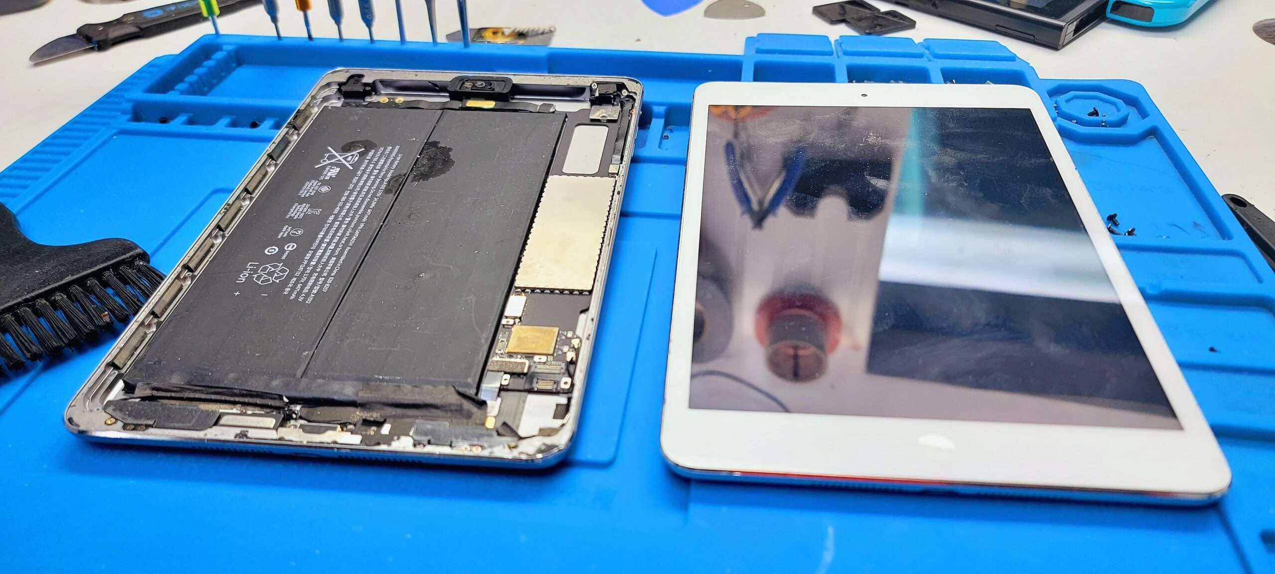 Fast and Affordable Cellphone and Tablet Repair in Houston, TX 77034