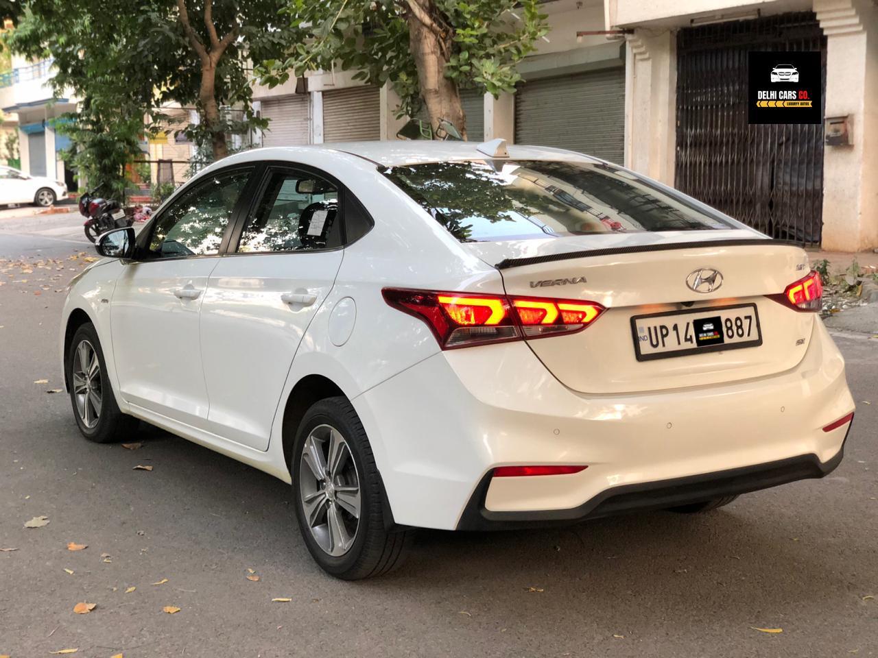 White Verna 1.6 SX CRDI AUTOMATIC 2018 1st Owner 40,000 KMs Only