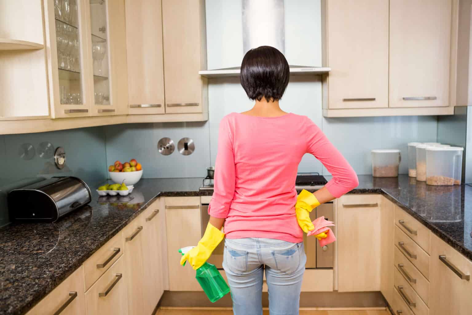 How to Deep Clean Your House Fast With the Best Expert Cleaning Tips