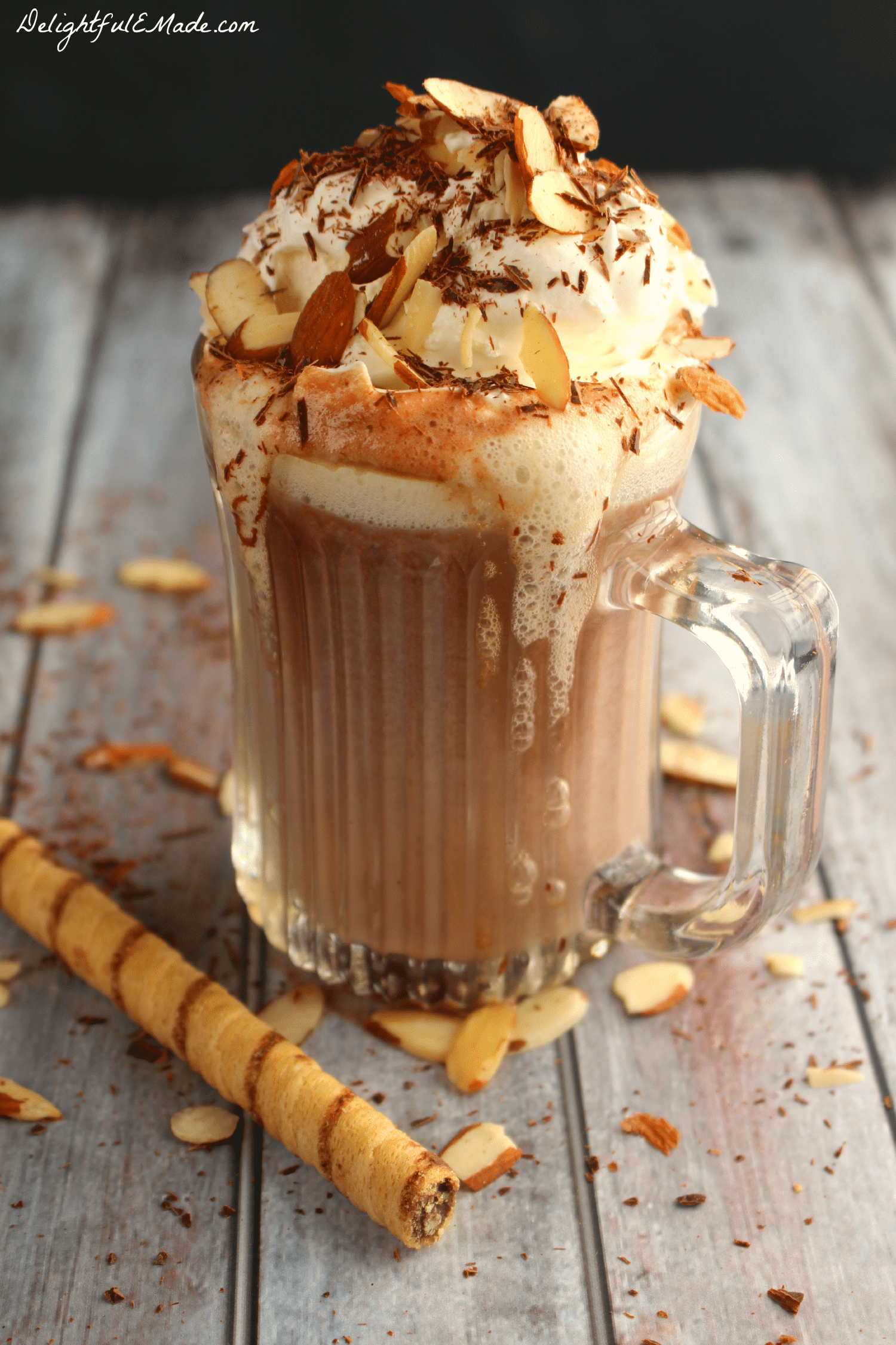 Amaretto Hot Chocolate {The perfect Boozy Hot Chocolate recipe!}