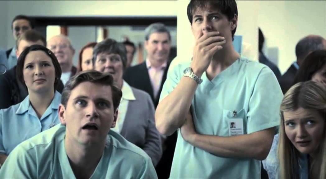 Black Mirror 1x01 The National Anthem Resenha