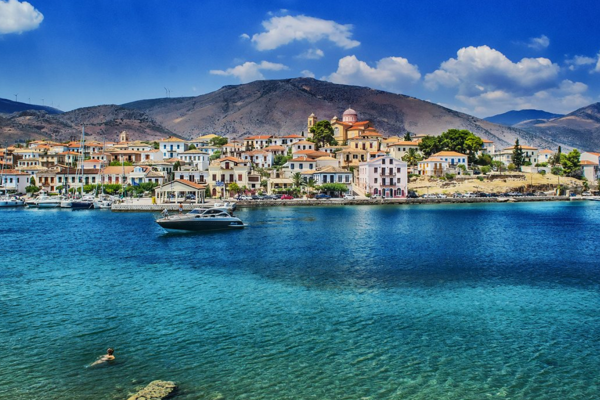 Delphi Beach Ξενοδοχείο 4 αστέρων στην Ερατεινή