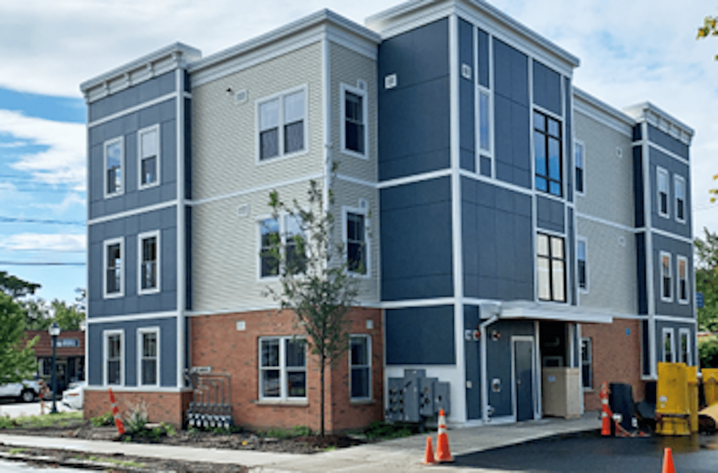 Downing Square/Broadway Initiative Delphi Construction