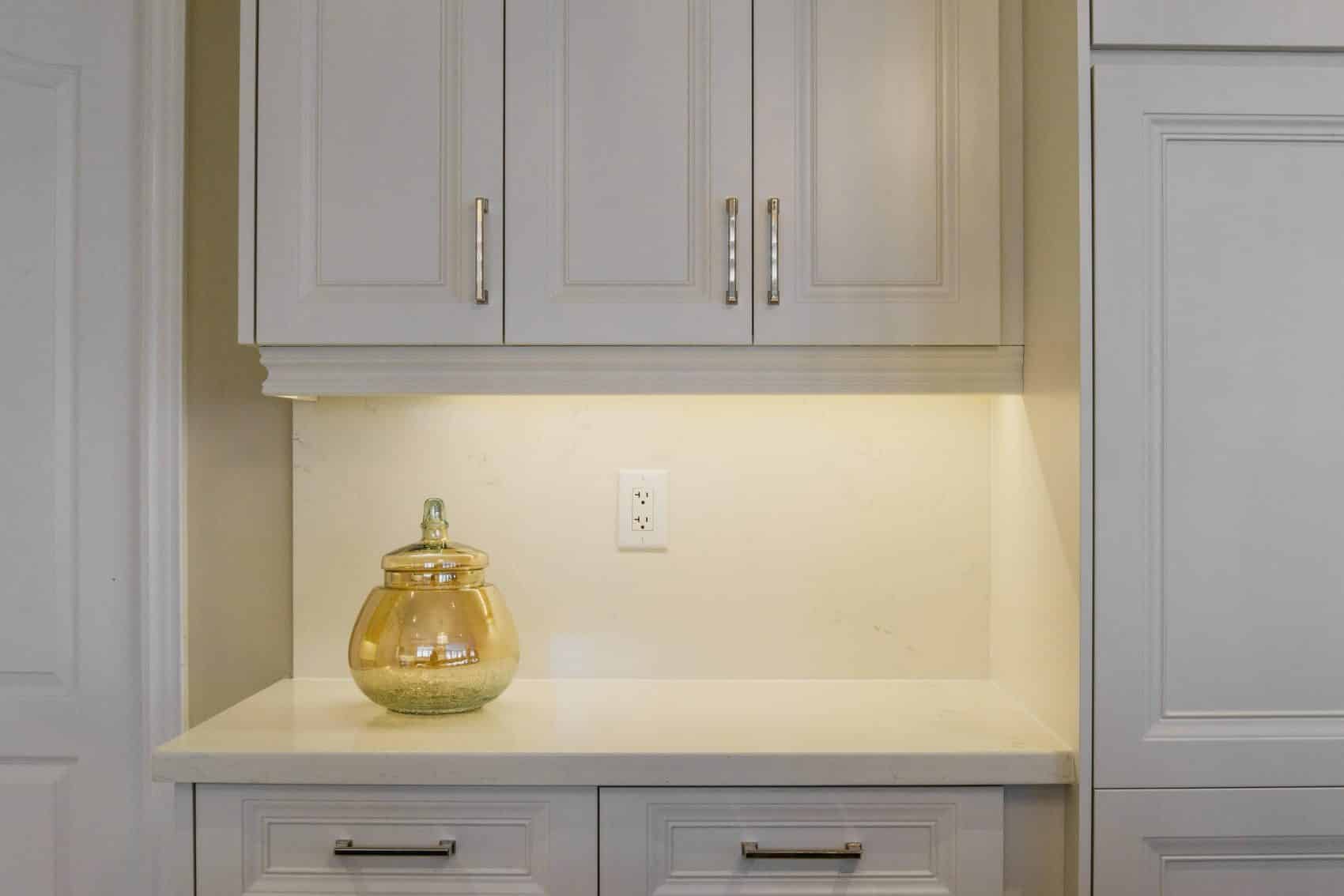 Quick and Efficient Kitchen Refacing Toronto