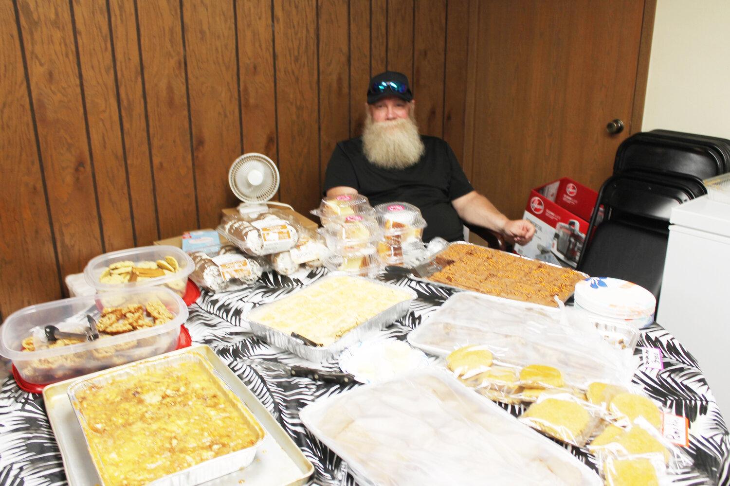 New food pantry opens for all in Durant North Scott Press