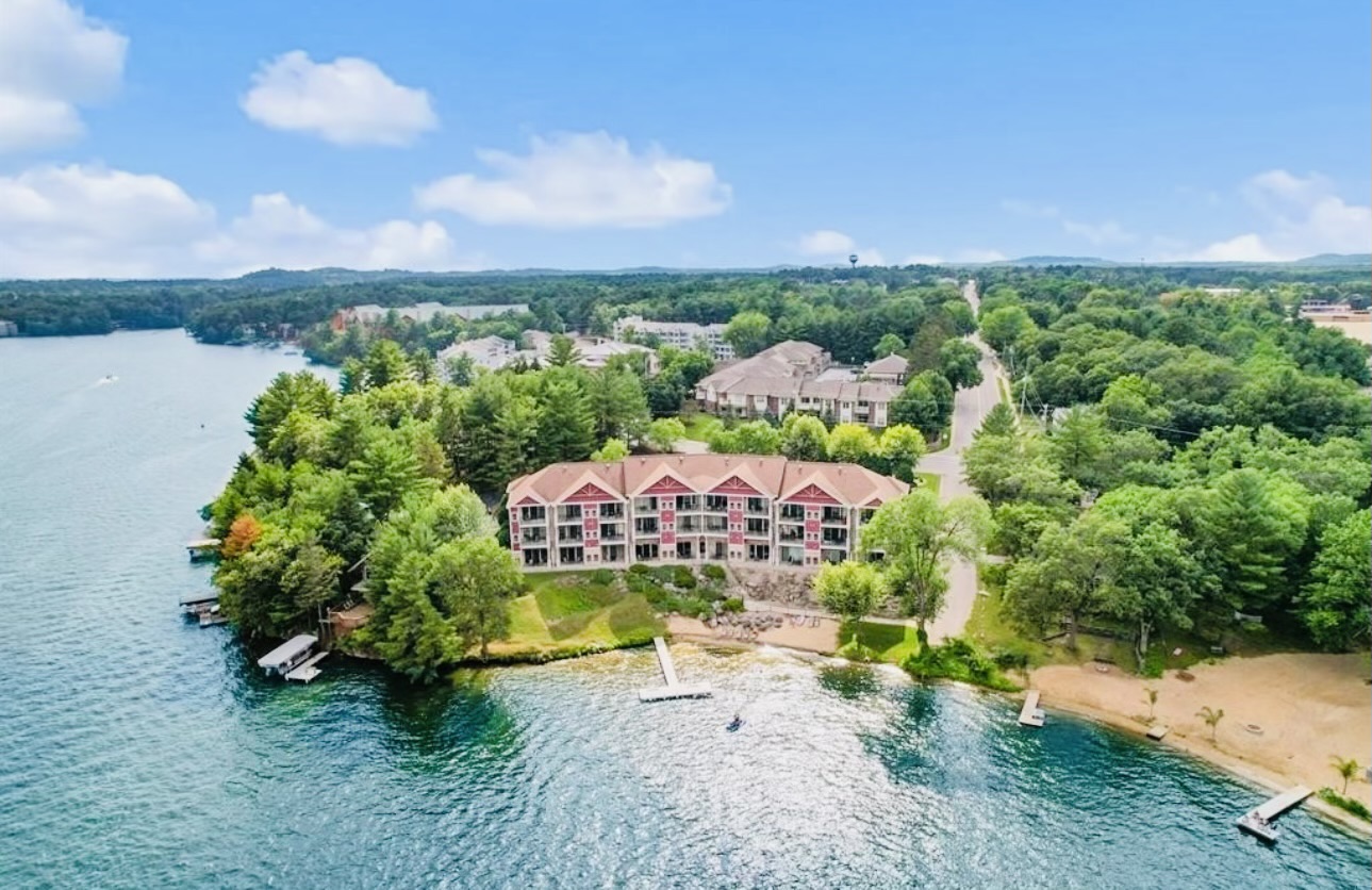 Delton Grand Resort and Spa Wisconsin Dells Condo Rentals on Lake Delton