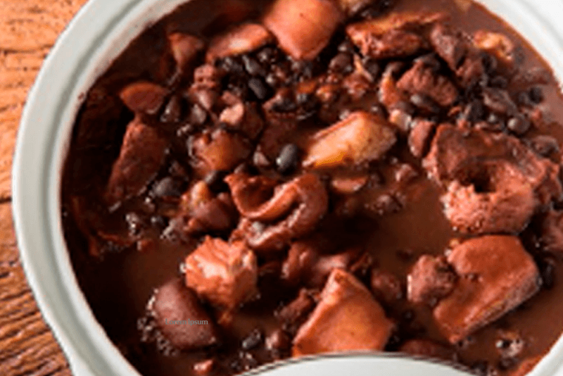 KIT PARA FEIJOADA (Lombo, costelinha, orelha, rabo, pé salgados , bacon
