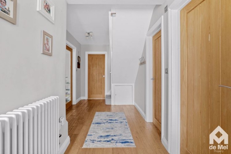 Stoke Road, Cleeve, 4 bedroom