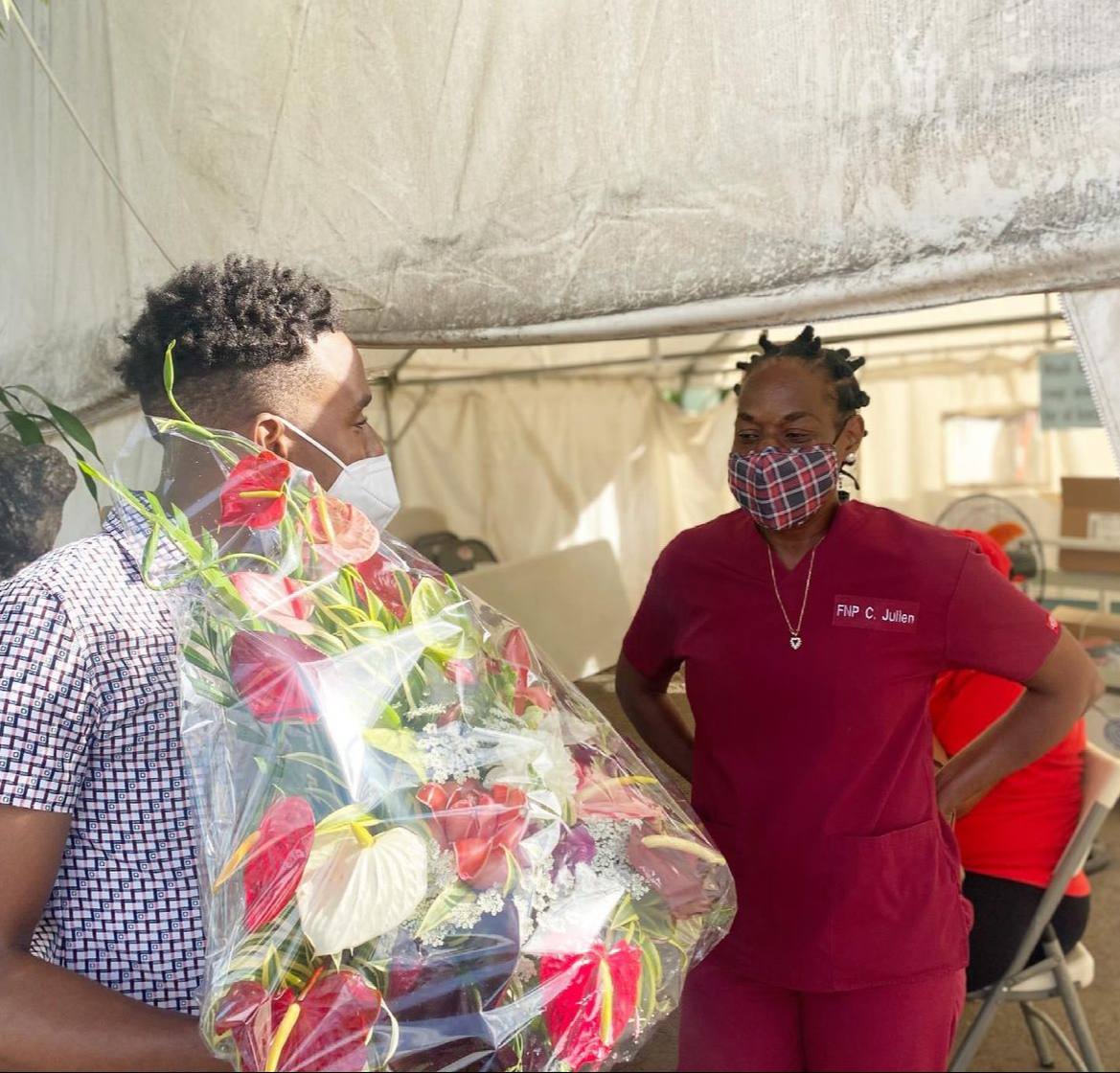 International Nurses Day Bouquets (May 12) » Demers Flowers