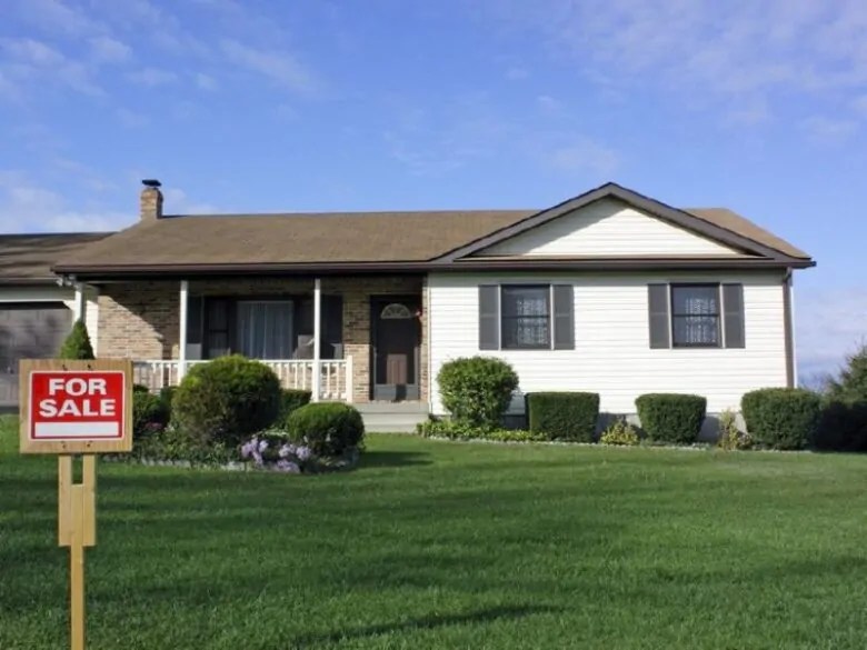 How To Sell Real Estate In Milwaukee DemotiX