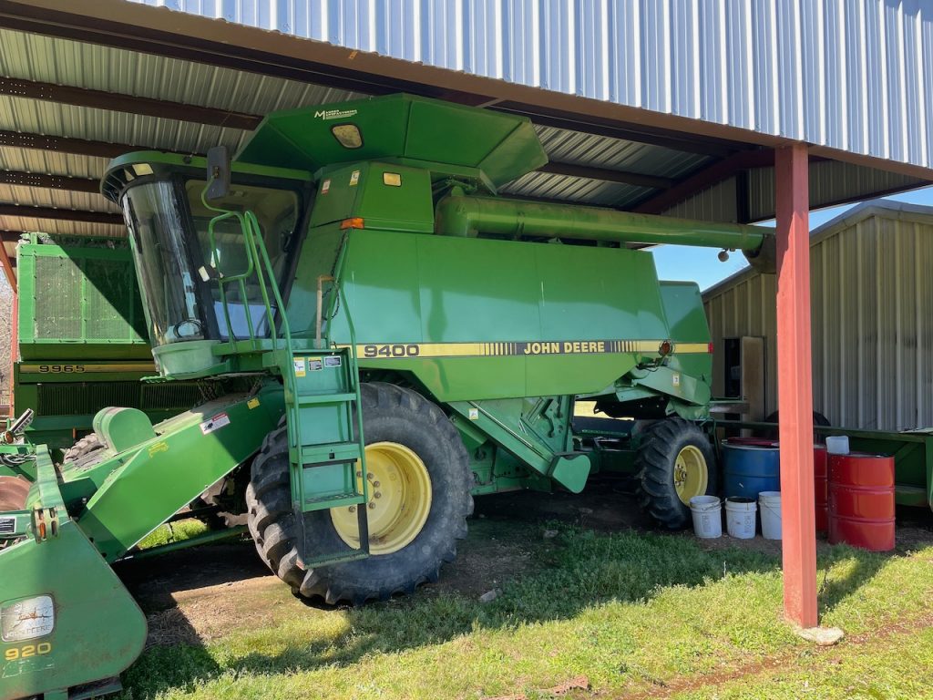 FARM EQUIPMENT ESTATE ABSOLUTE AUCTION SOLD Dempsey Auction Company
